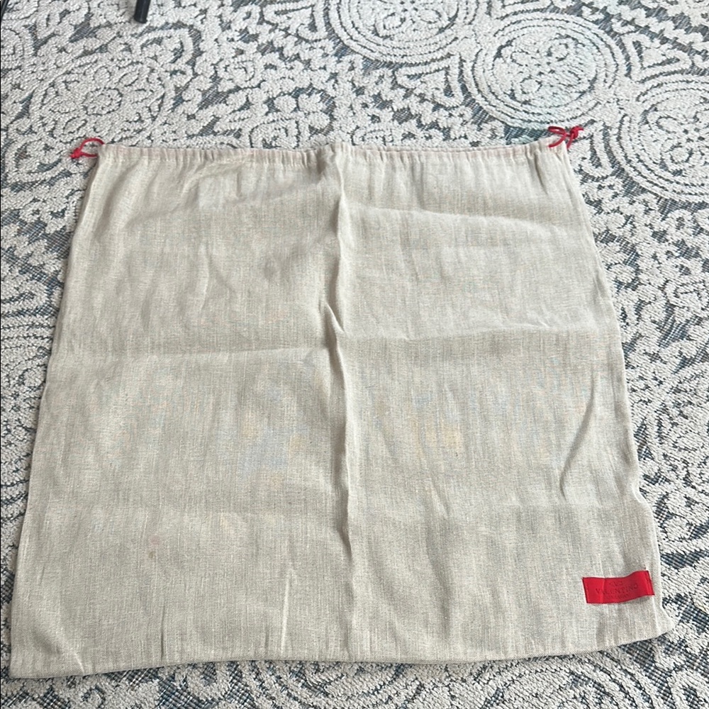 Huge dust bag